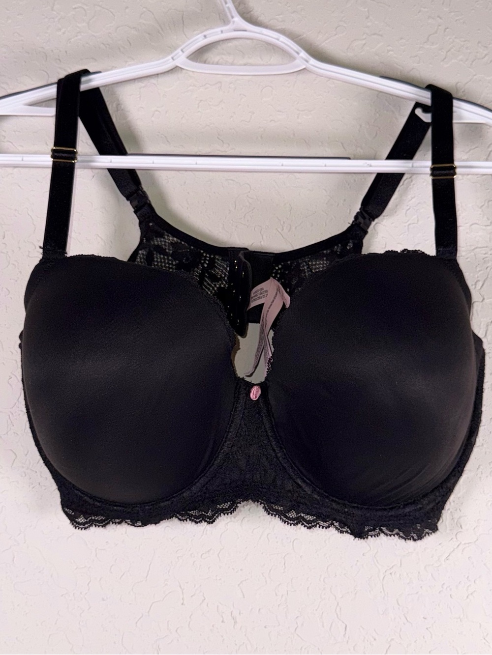 Victoria’s Secret Dream Angels Black Lace Bra 38DDD